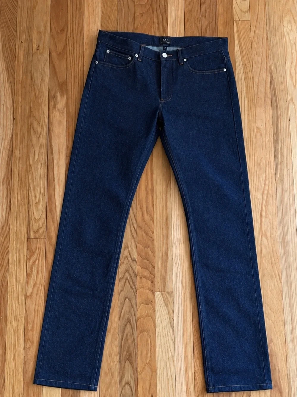 A.P.C. 32 Men's Denim - Picture 1 of 2